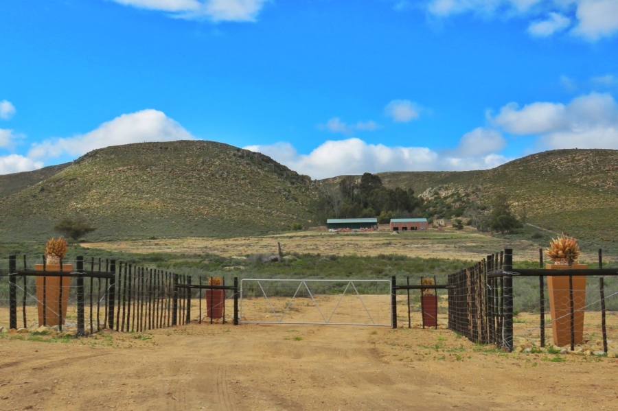 2 Bedroom Property for Sale in Uniondale Rural Western Cape